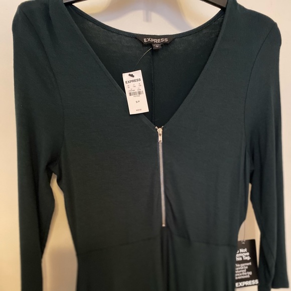 Express dress - Picture 4 of 6